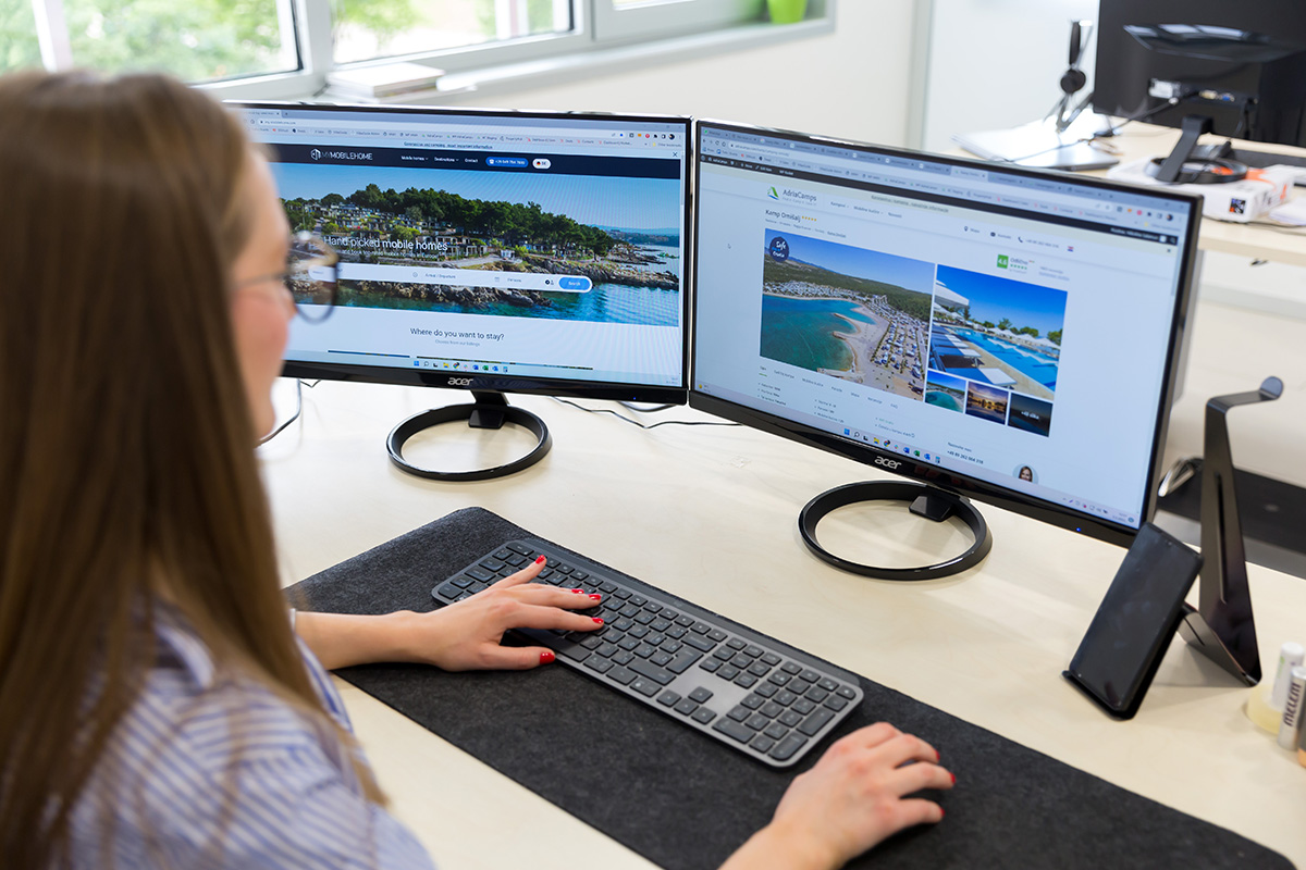 Junior direct sales specialist